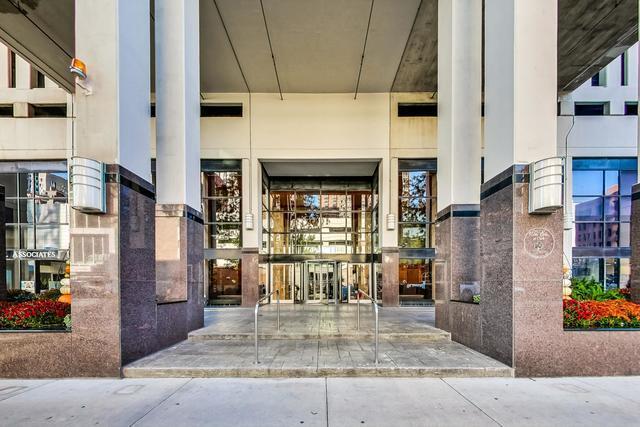 Photo - 1122 N Clark St Unit 3004