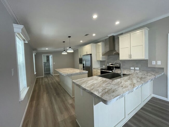 Photo - 3605 Campari Dr