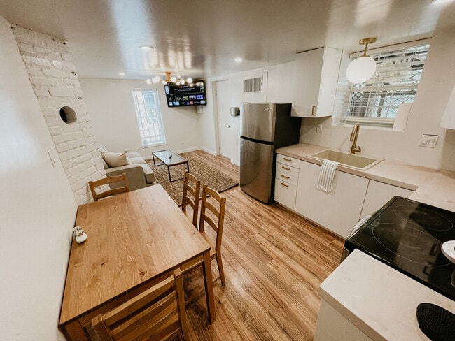 Photo - 3225 Colcord Ave Unidad ID1354370P