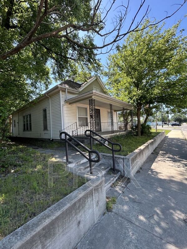 Building Photo - 408 N Rouse St