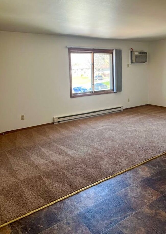 Photo - Freedom Park Apartments