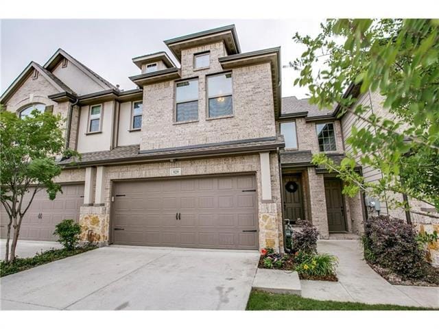 Building Photo - 929 Jamesville Ln