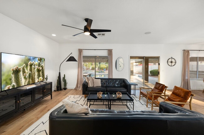 Photo - 6085 N 85th Ave Unidad SI ID1558687P