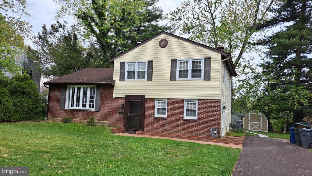 Photo - 1325 Osbourne Ave