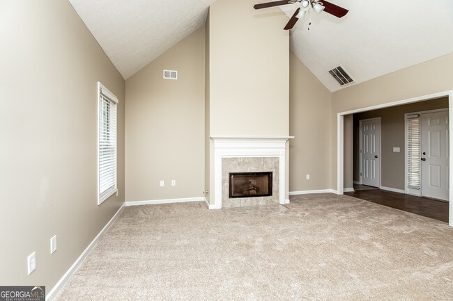 Photo - 20 Saratoga Ct