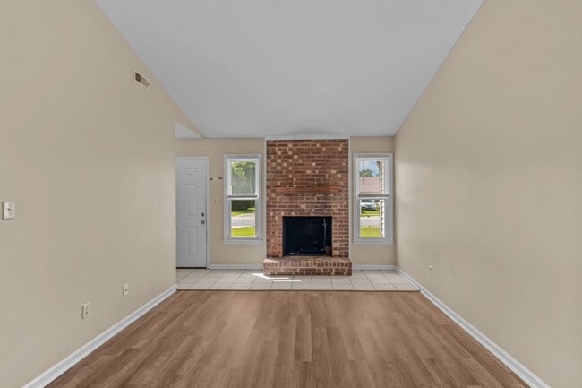 Photo - 2 Bedroom, 2 Bathroom Home