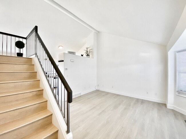 6238 Contadora Dr