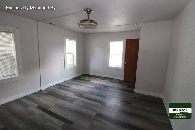 Photo - 1543 Spruce St
