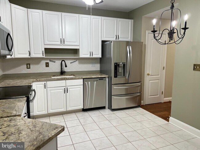 Photo - 2111 Ganton Green Apartment Unit E 301