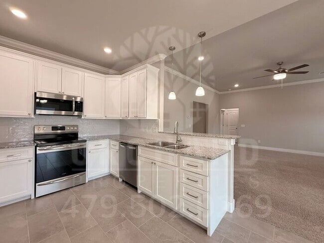 Photo - Single-Family Home- Stunning Applewood Plan