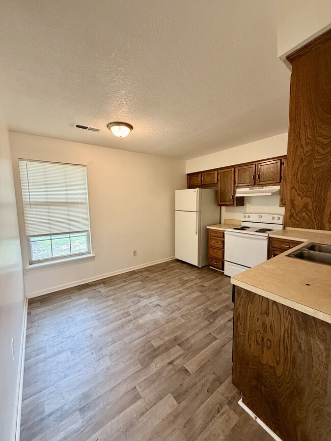 207 Barr Rd Unit B
