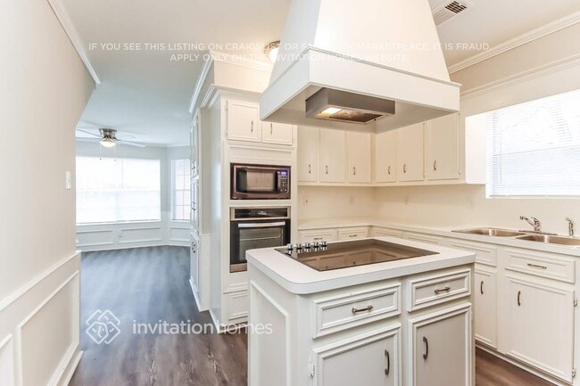 Photo - 3807 El James Dr