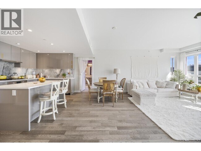 Photo - 4080 Yukon St Unit PH4