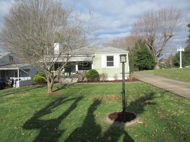 Photo - 4501 Packard St Unidad 4501 Packard Street