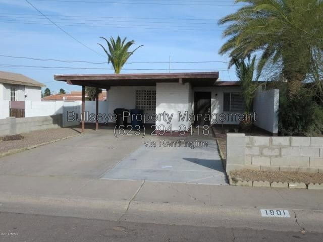 1901 S Farmer Ave