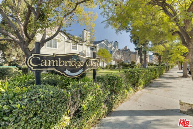 Photo - 6638 Clybourn Ave Condo Unit 41