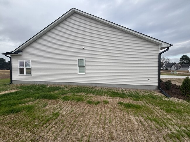 Photo - 127 Godwin Ln