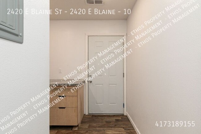 Photo - 2420 E Blaine St Unit 10