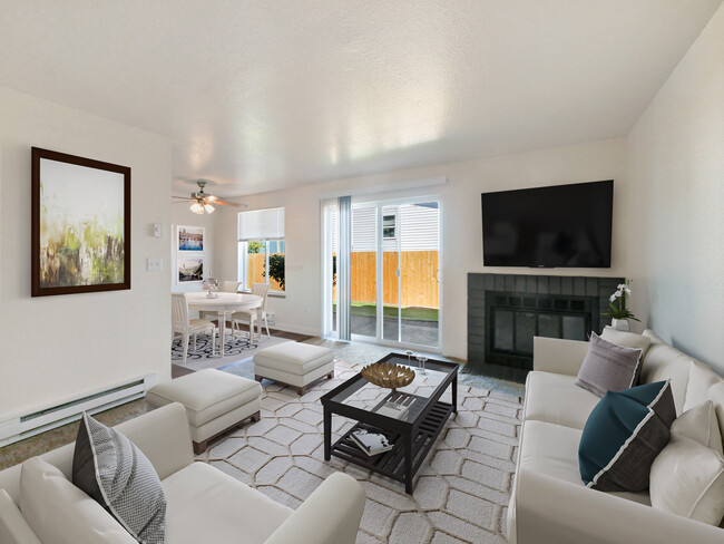 Beautiful Living/Dining Room - Golden Given Apartments