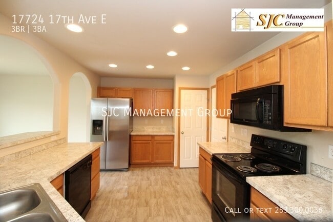 Photo - 17724 17th Ave E