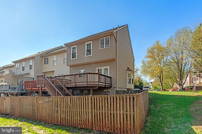 Building Photo - 20517 Ashley Terrace