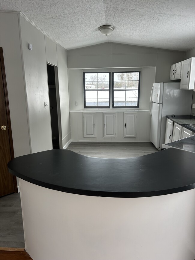 Cocina - 515 Vanzant Rd