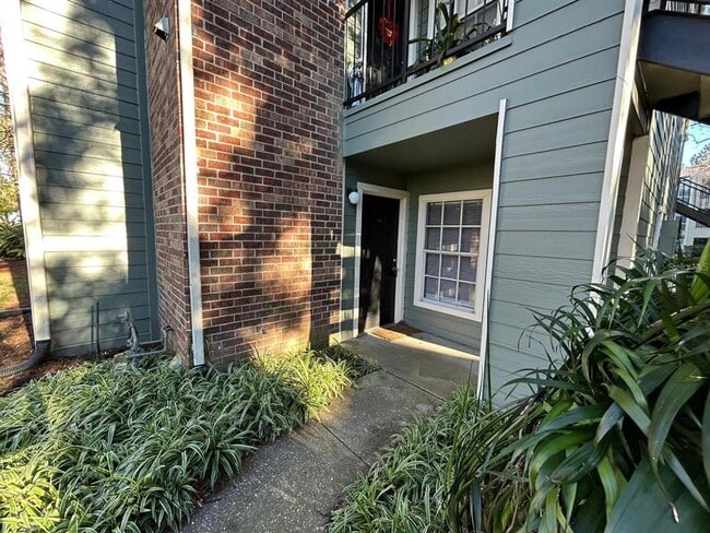 Building Photo - 2225 Metropolitan Way Unit 1218