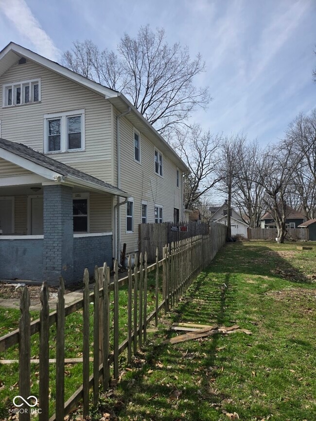 Photo - 110 N Grant Ave