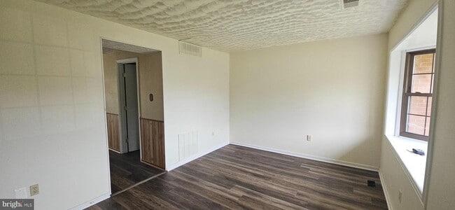 Photo - 229 Ritter Pl