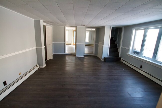 Photo - Spacious 4–5 Bedroom Home on French Island – Old Town