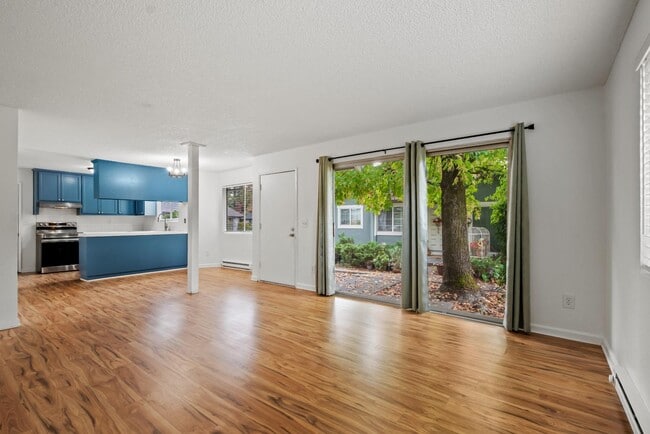 Photo - 1220 Mission Blvd