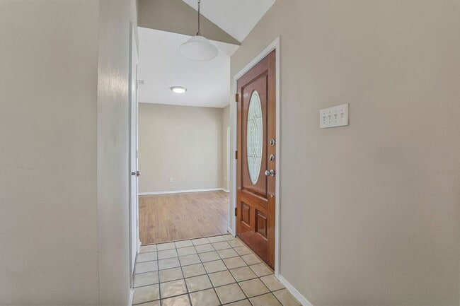 Photo - 4010 David Dr