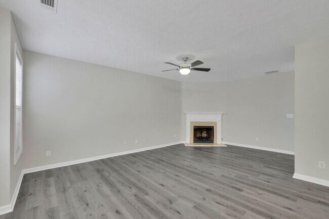 Photo - 3081 Kentmere Dr