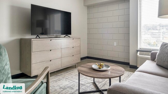 Photo - 2021 10th Ave S Unidad 1219.1402921