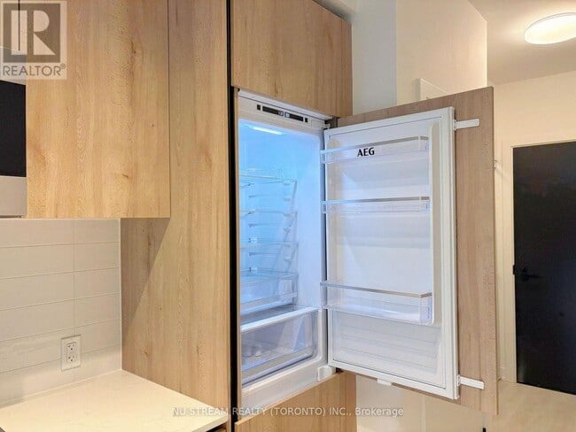 Photo - 117 Broadway Ave Unit 3404