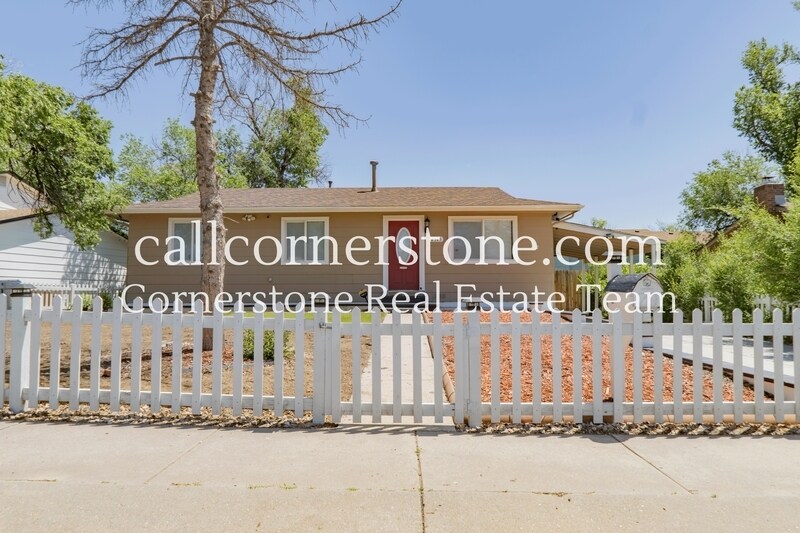 Photo - 2525 Nadine Drive
