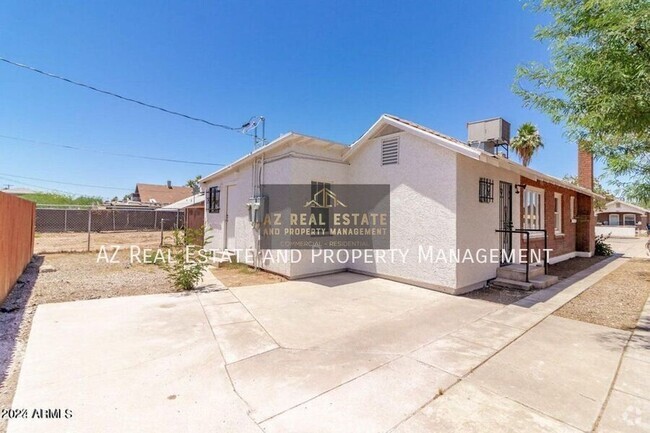 Building Photo - 1529 E McKinley St Unit Guest House