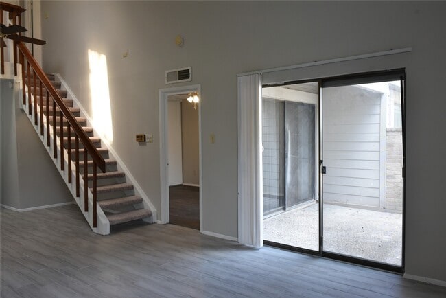 Photo - 3069 Windchase Blvd Unit 721