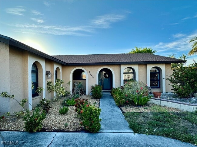 Photo - 3766 SE 6th Ave