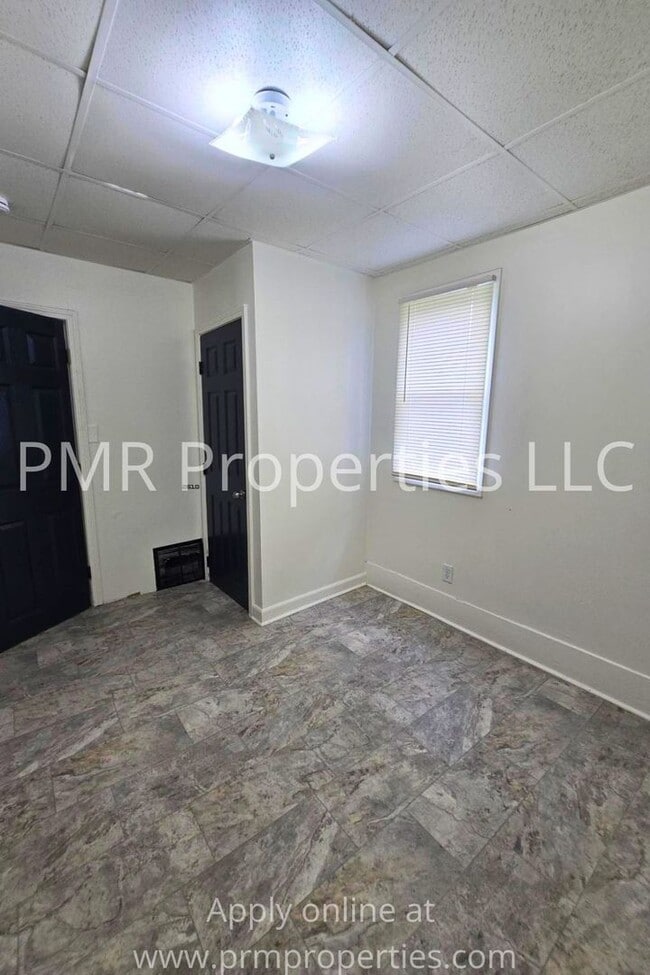 Photo - 2 Bedroom/ 1 Bathroom House