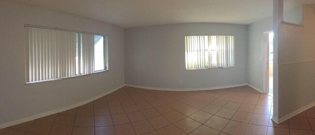 Photo - 121 SE Bonita Ct
