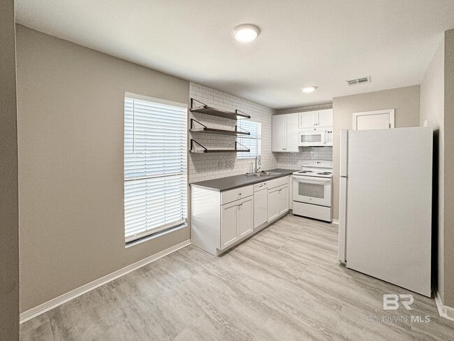 Photo - 6385 -A Schoel Ln