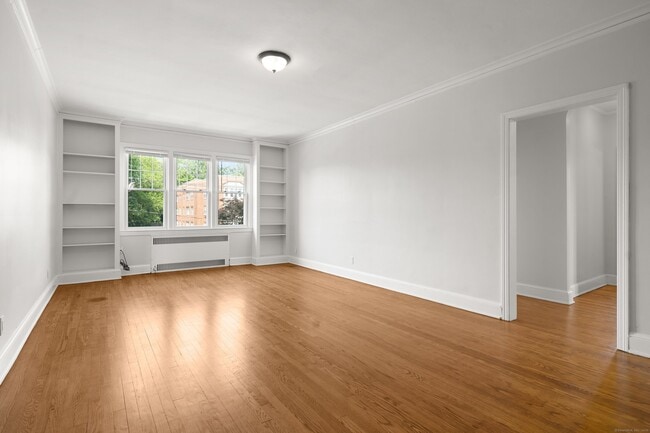 Photo - 6 Highland St Unidad C1