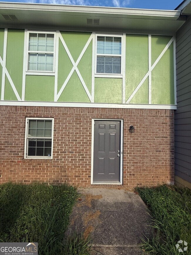 Building Photo - 5770 Old Gordon Rd Rental
