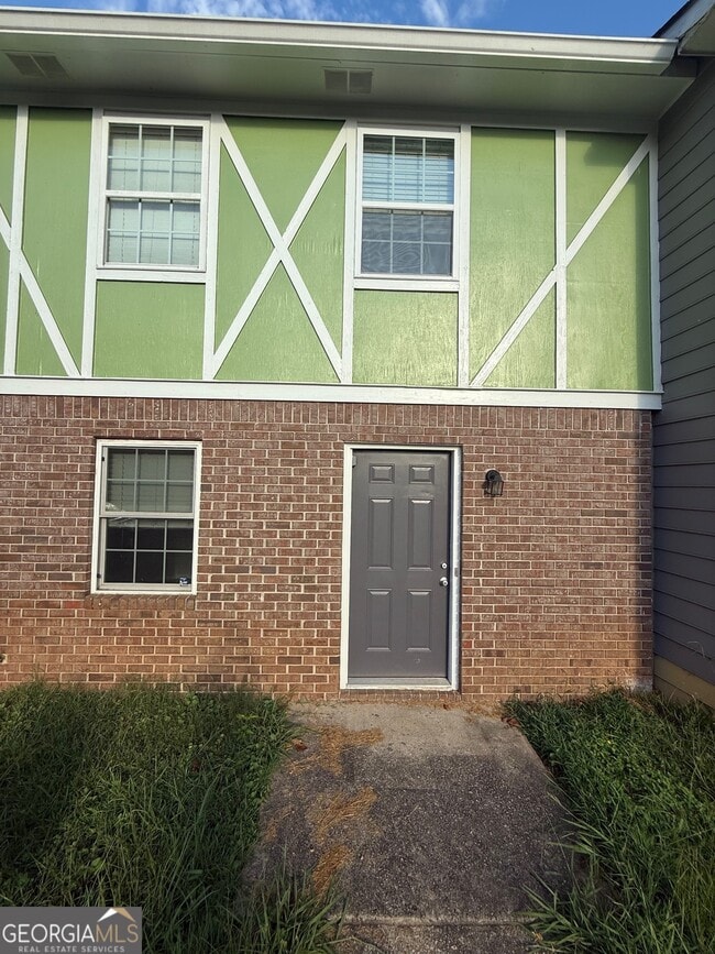 Photo - 5770 Old Gordon Rd Townhome