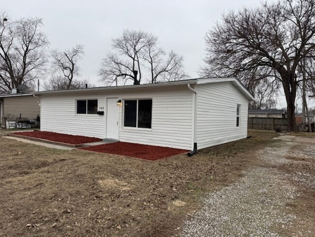 Photo - Three Bedroom, One Bath for Rent