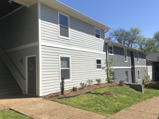 Building Photo - 210 Bellmore Ave Rental