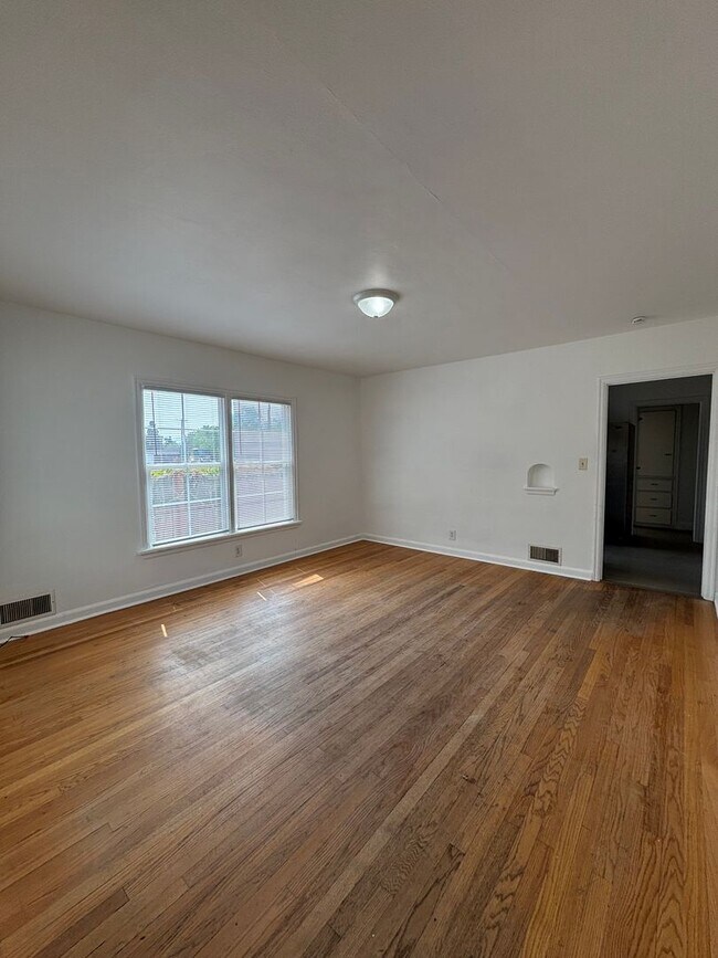 Photo - 707-709 S 5th Ave Unit 709 S 5th