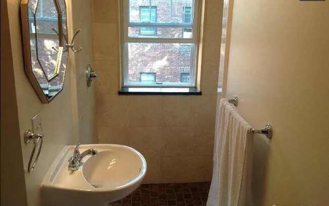 Photo - 108 Washington St Unidad 1