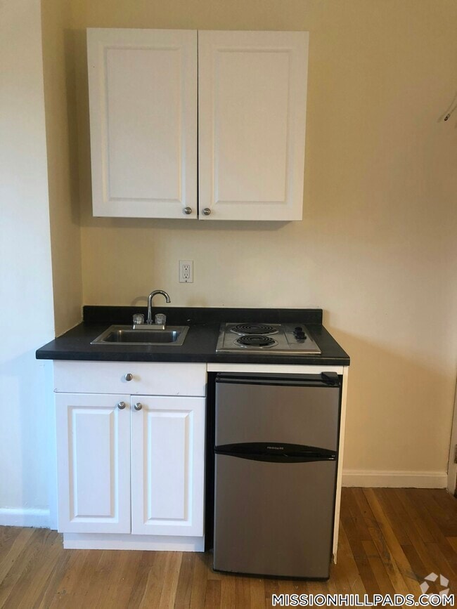 Building Photo - 51 S Huntington Ave Unit 301 Rental